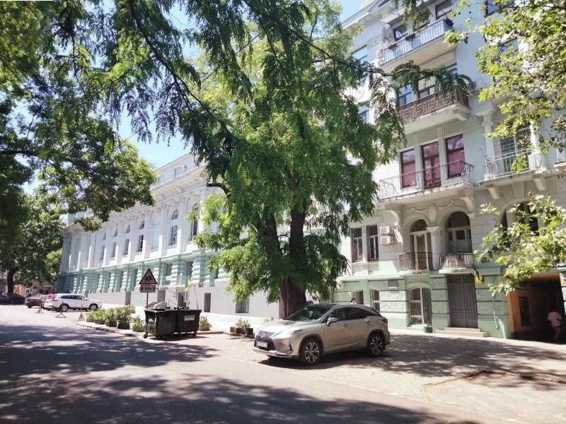 продажа многокомнатной квартиры номер A-174411 в Приморском районе, фото номер 20